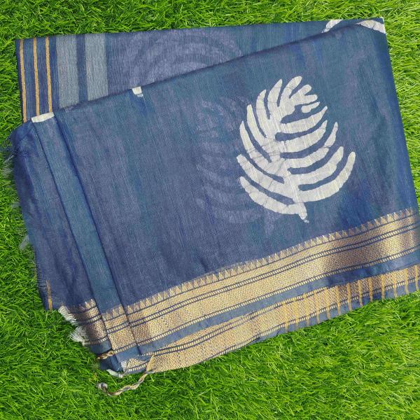 Women Chic Printed Saree with Soft Cotton Inspired Comfort