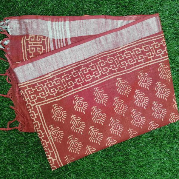 Women Modern Fancy Saree with Lightweight Stylish Draping