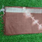 Women Breathable Floral Saree with Artistic Contemporary Appeal