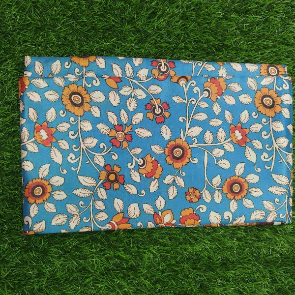 Women Stylish Floral Printed Saree with Elegant Daily Comfort