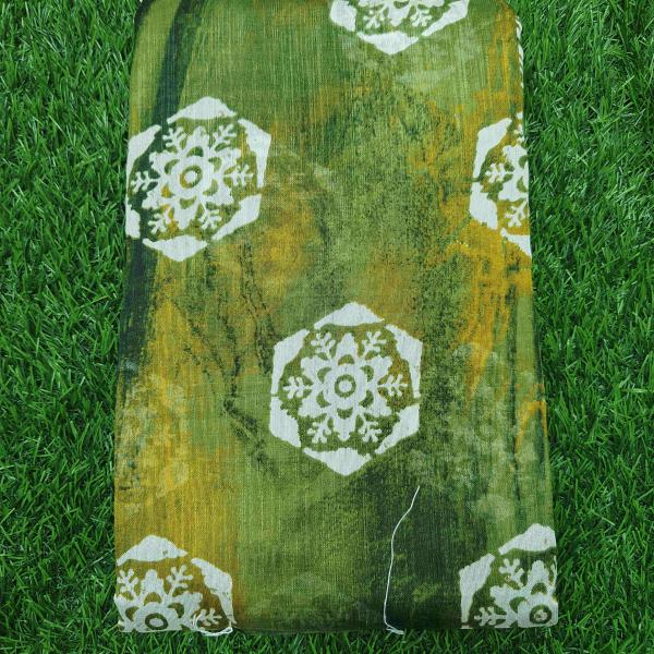 Women Trendy Cotton Saree with Contemporary Design