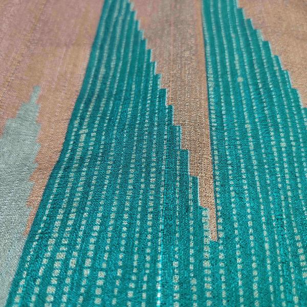 Women Daily Styling Saree with Chic Contemporary Design