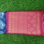 Women Floral Design Saree with Comfortable Everyday Styling