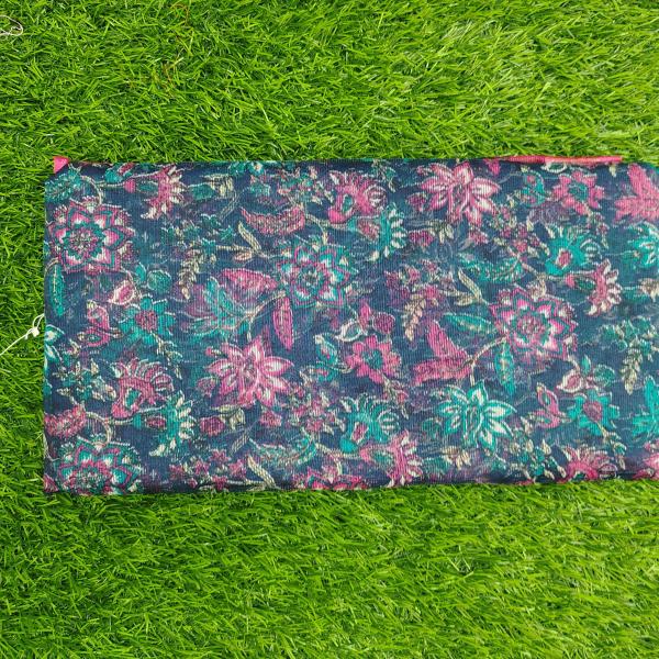 Women Ethnic Floral Saree with Smooth Everyday Styling