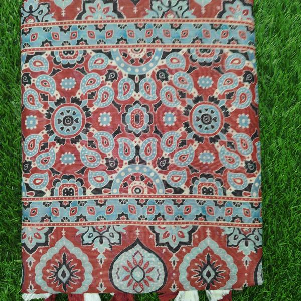 Women Cotton Saree for Everyday Wear with Light Airy Feel