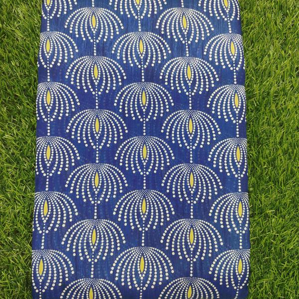 Women Lightweight Designer Cotton Saree with Elegant Prints