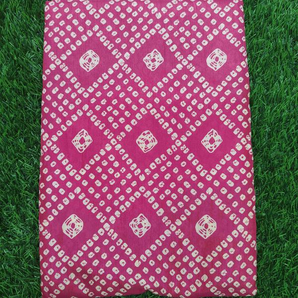 Women Beautiful Cotton Fancy Saree with Modern Grace