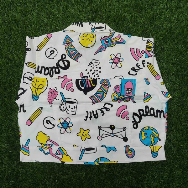 Classic Light Wash Denim Vest – Everyday Sleeveless Style